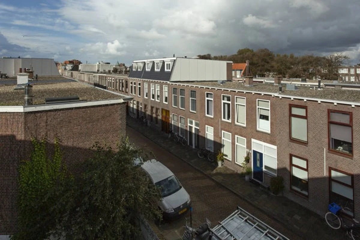 Douzastraat 33, Den Haag