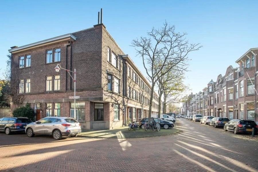 Bachmanstraat 33, Den Haag